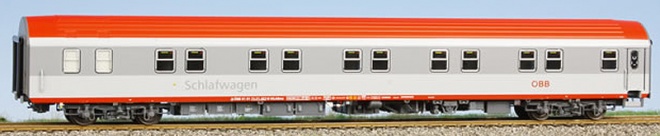 Passenger sleeping car type WLABmz<br /><a href='images/pictures/LS_Models/47083.jpg' target='_blank'>Full size image</a>